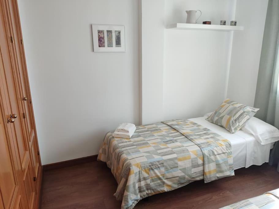 Ayala Beach Apartment Málaga Eksteriør billede