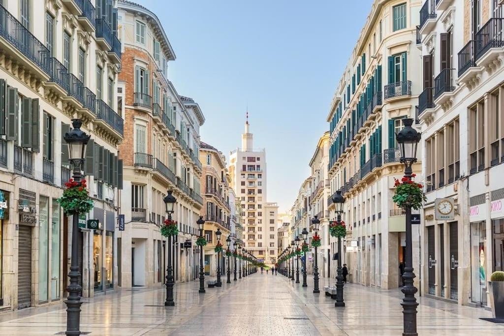 Ayala Beach Apartment Málaga Eksteriør billede