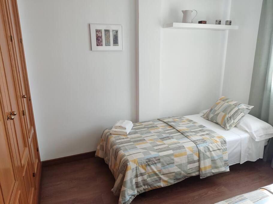 Ayala Beach Apartment Málaga Eksteriør billede